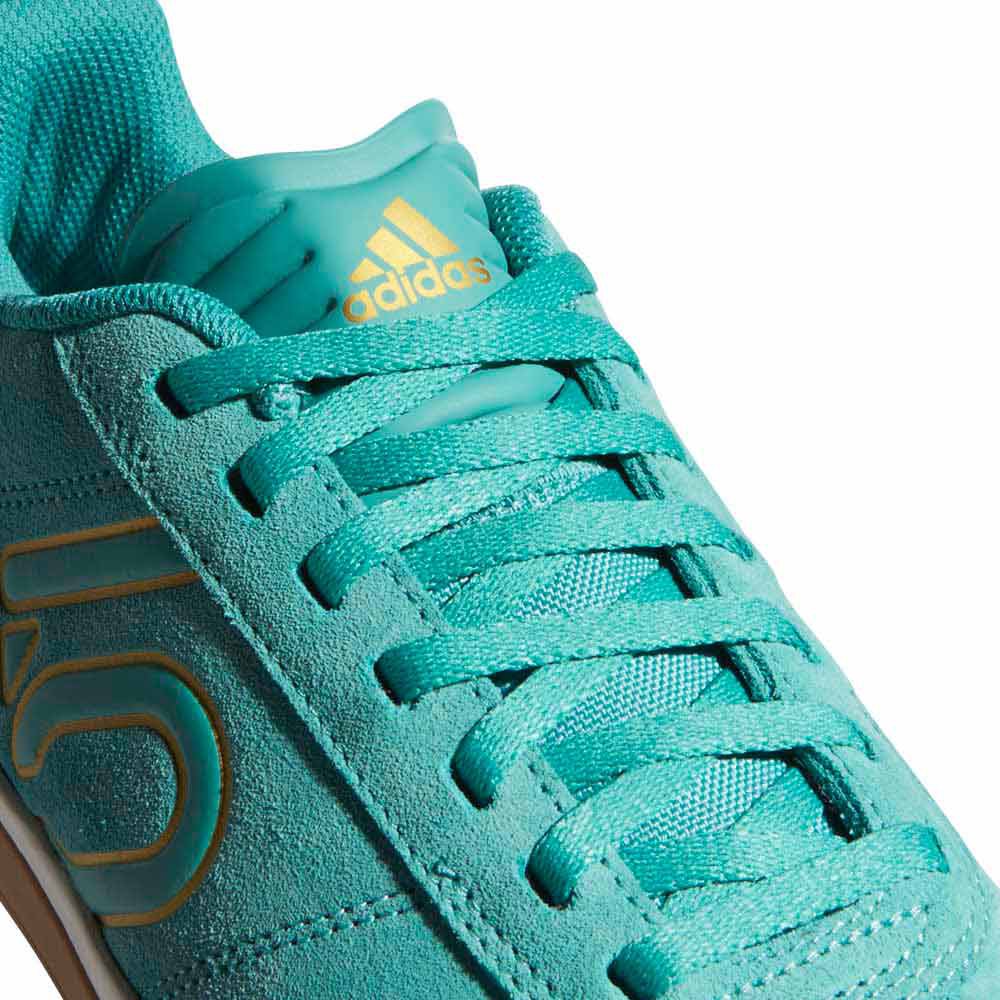 Womens Sleuth DLX Suede