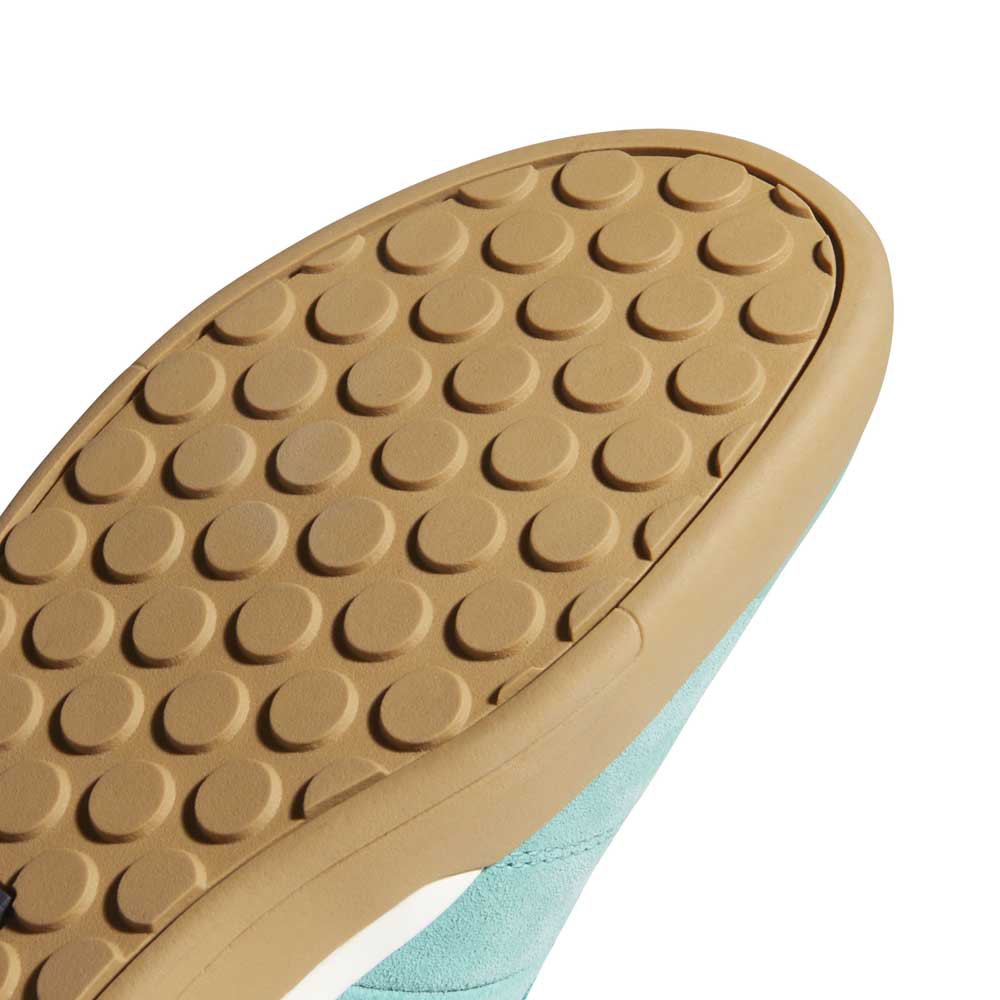 Womens Sleuth DLX Suede